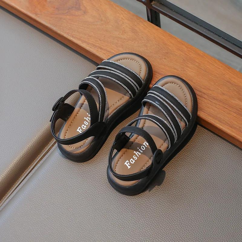 Letnie Dziecięce Sandały Luksusowe Sandały z Paskiem z Cyrkoniami dla Dzieci 2024 Modne Sandały Rzymskie na Płaskiej Podeszwie z Odkrytymi Palcami dla Dziewczynek, Codzienne, z Wycięciami