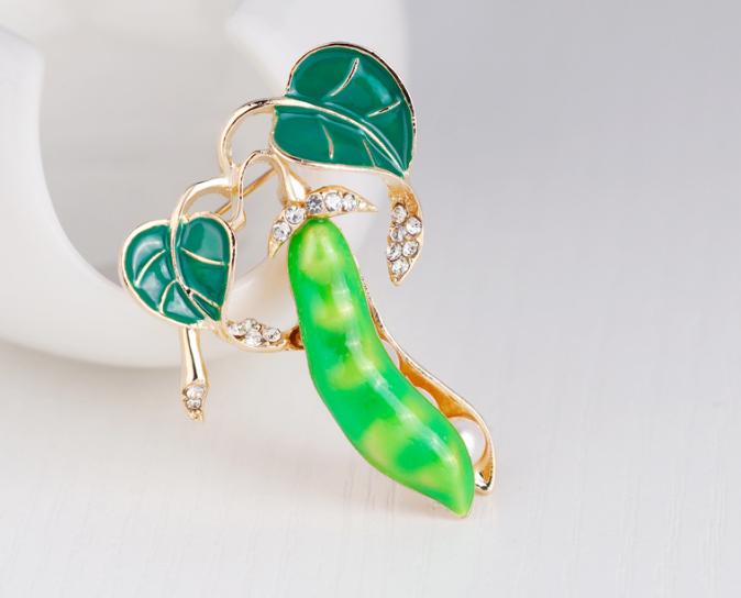 Women Girls Delicate Pea Pods Rhinestone Studded Breastpin Elegant Jewellery Brooches Christmas Gifts Green