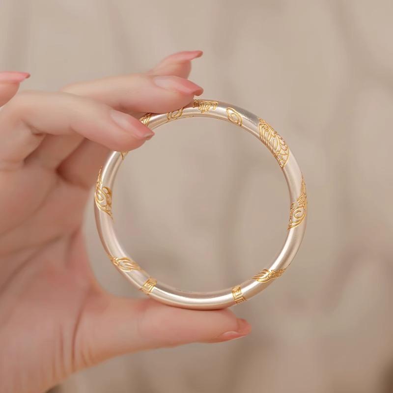 White Copper Silver-plated Ancient Gold-painted Dragon Pattern Bracelet Inheritance Closed New Chinese Zodiac Female Chinese Bracelet