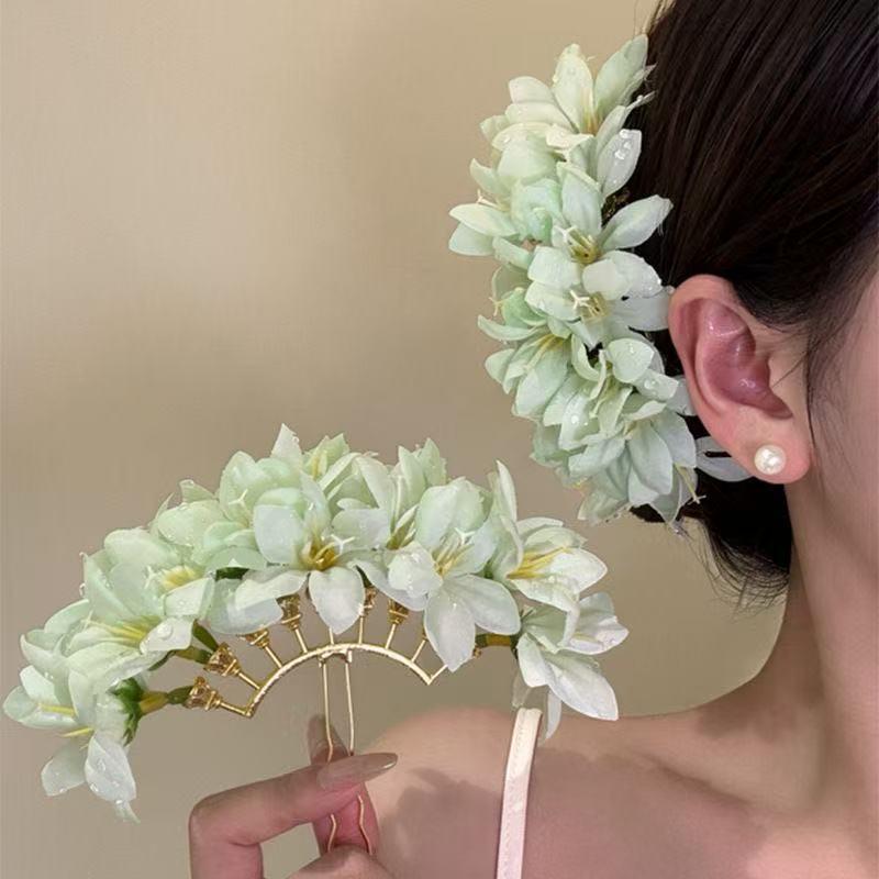 Sandalwood Women's Hairpin: Elegant Modern-Chinese Style Wooden Updo Stick