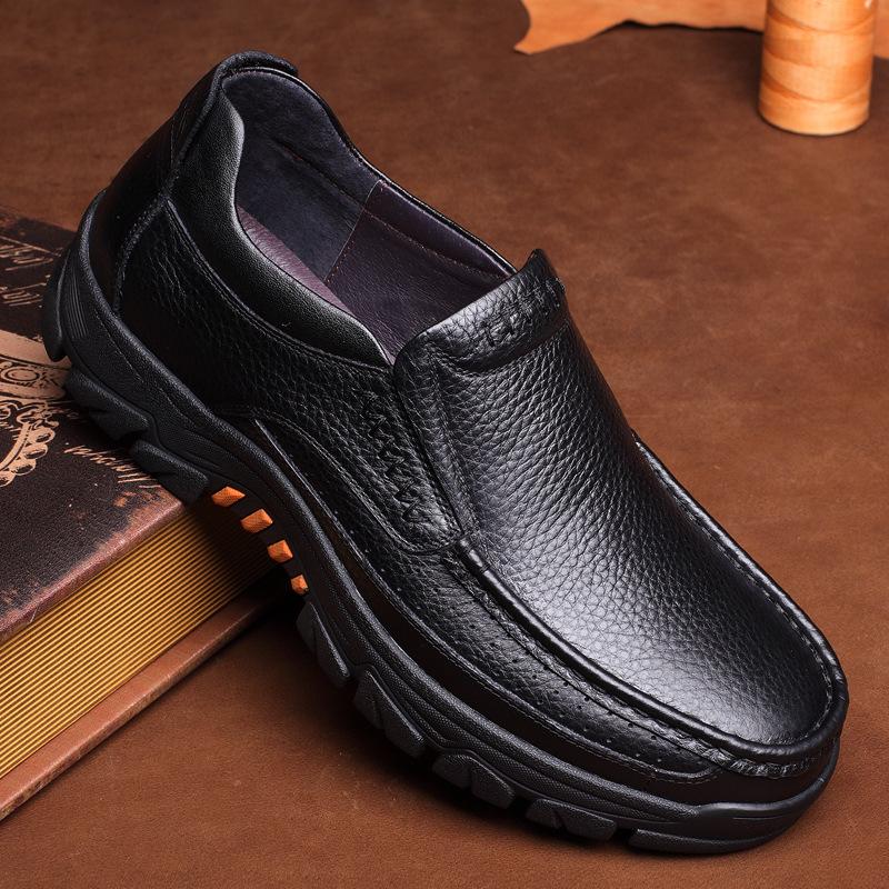 

New Plus Size Men Soft Cow Leather Slip On Loafers Fashion Breathable Casual Outdoor Walking Driving Shoes Comfortable Footwear 42