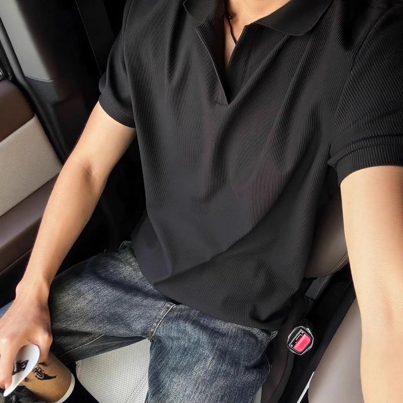 

Men Turn Down Collar Short Sleeve Polo Shirt Textured Fabric V Neck Casual Slim Daily Tops M чорний