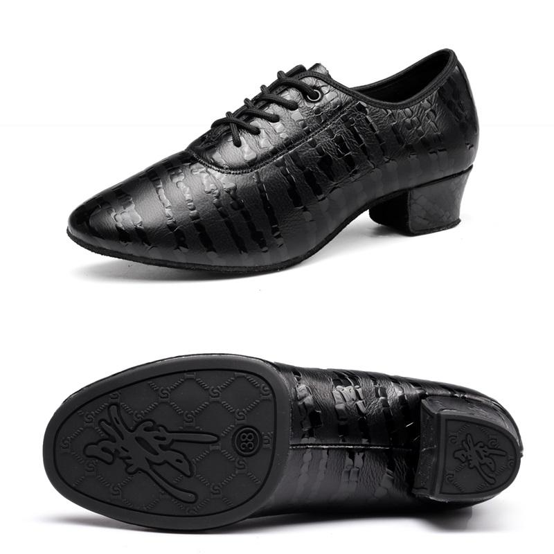 Women Water Grass Grain Leather Latin Dance Shoes Square Lace Round Toe Soft Soled Dance Shoes Breathable Social Dance Modern