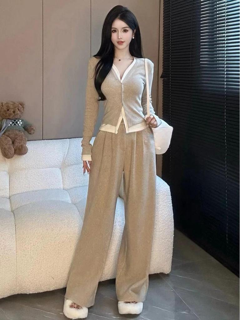 Plus Size Autumn Fashion Slimming Two-Piece Set: Wide-Leg Pants for Women (Fits Up to 200 Pounds)