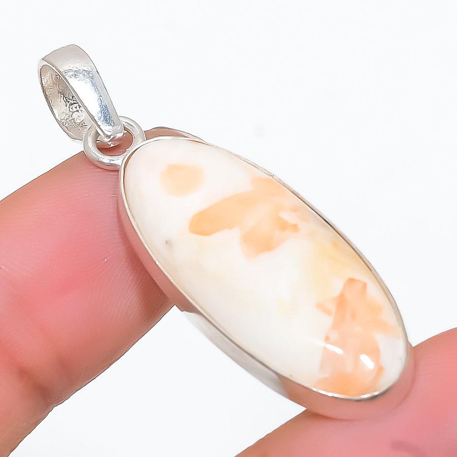 

Orange Scolecite Gemstone Handmade 925 Steling Silver Jewelry Pendant 1.69 SU-9621