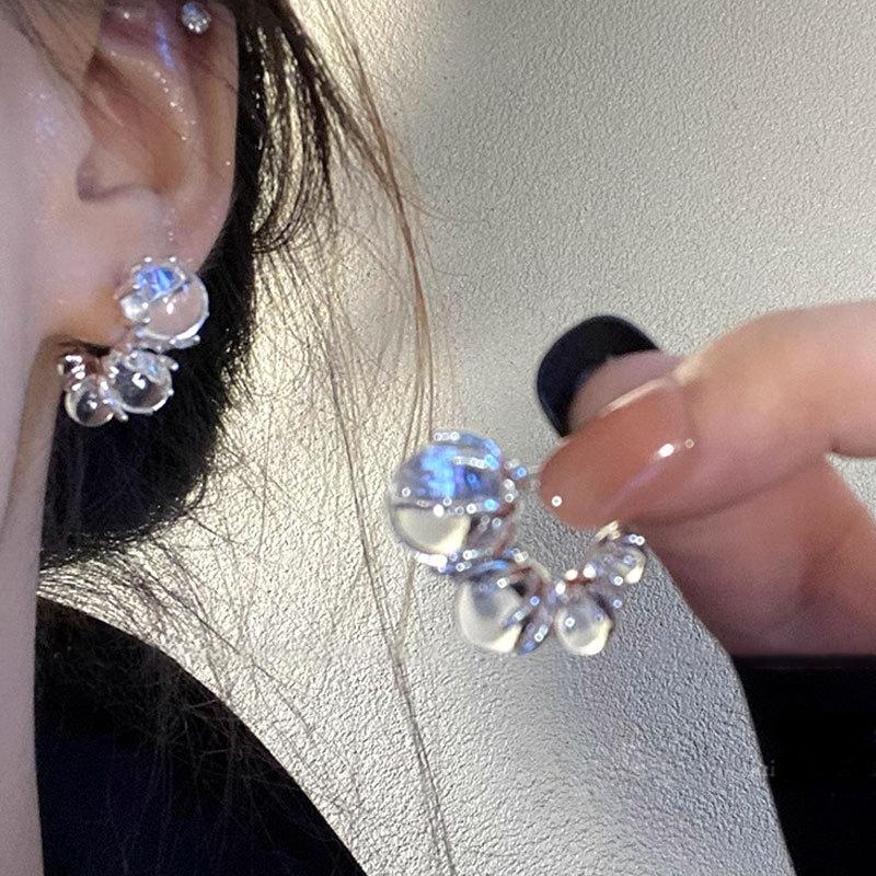 1 Pair Ice Permeating Beaded Unique Earrings Personality Earrings Minimalist