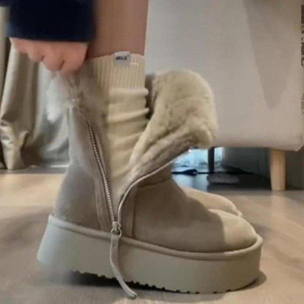 Velvet and Thick Cotton Boots  Warm Fur Integrated Short Tube Thick Bottom Snow Boots for Women with Side Zipper
