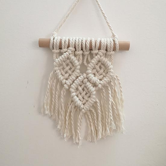 Boho geflochtenes Wandbehang, Geometrischer Wandbehang, Geknüpfter Baumwollseil Wandbehang mit Quasten für Zuhause Schlafzimmer Kinderzimmer Eingangsbereich Wandkunst
