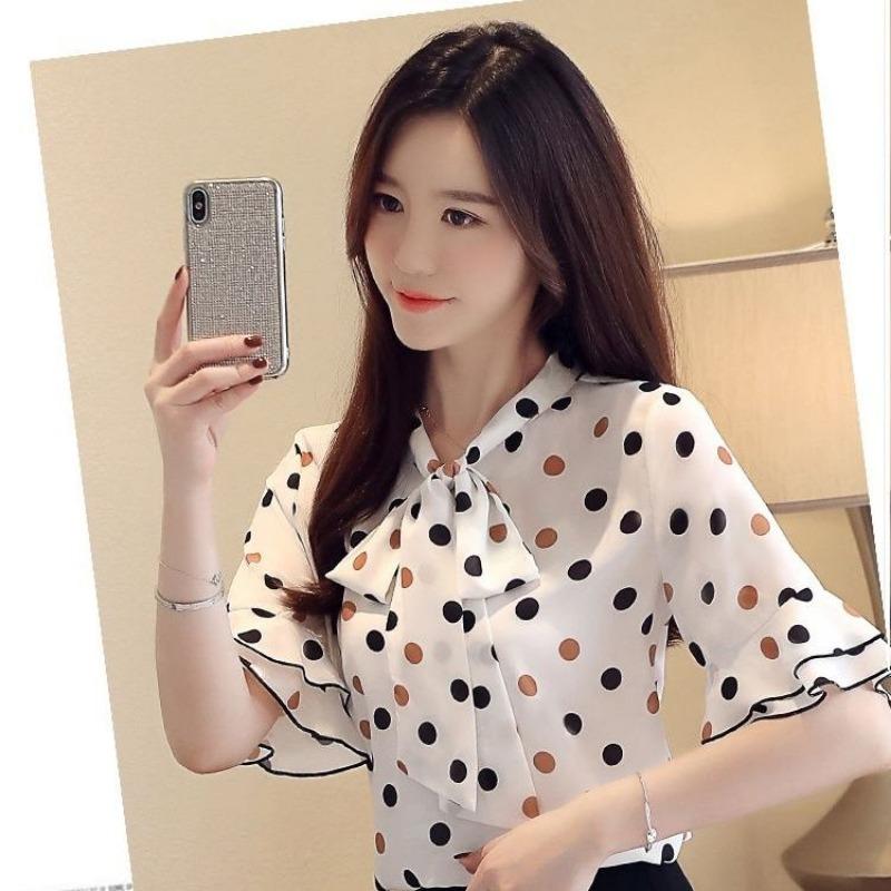 

Новая блузка с воротником-шарфом в горошек, завязка средней длины с рукавами-колокольчиками, темпераментный топ в горошек, модная универсальная простая рубашка для поездок на работу 5XL fits 145-77.5 kg