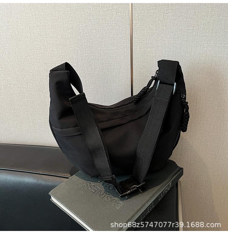 

2025 new casual tote versatile bag women s high-end texture simple and large-capacity trendy one-shoulder crossbody women s bag чёрный