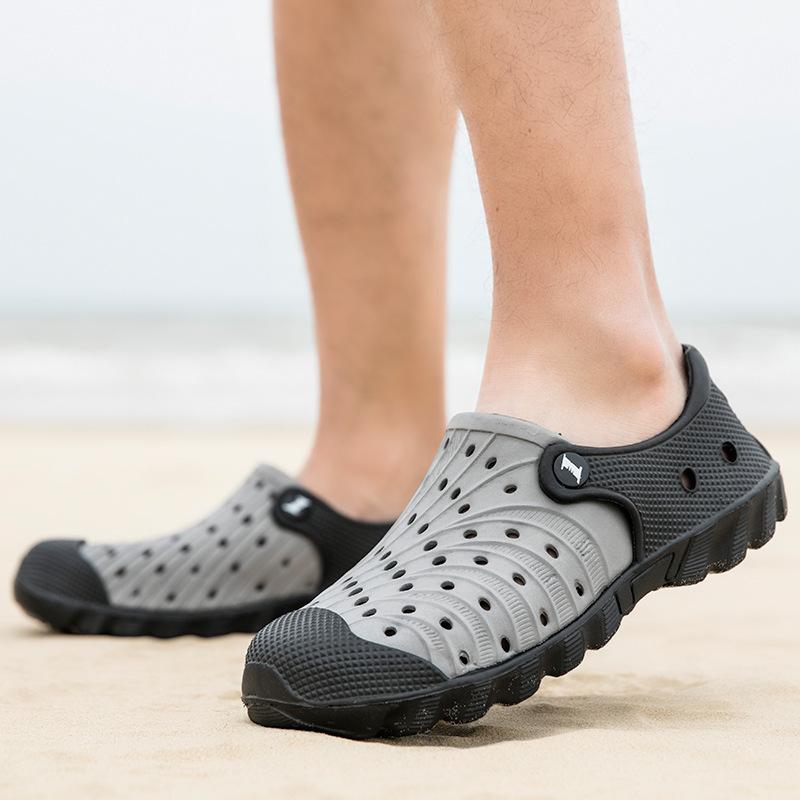 Hole Shoes Men's Summer Bag Head Cool Slippers Dual-purpose Large Size Versatile Soft-soled Garden Shoes Wear Beach Shoes Men's Sandals