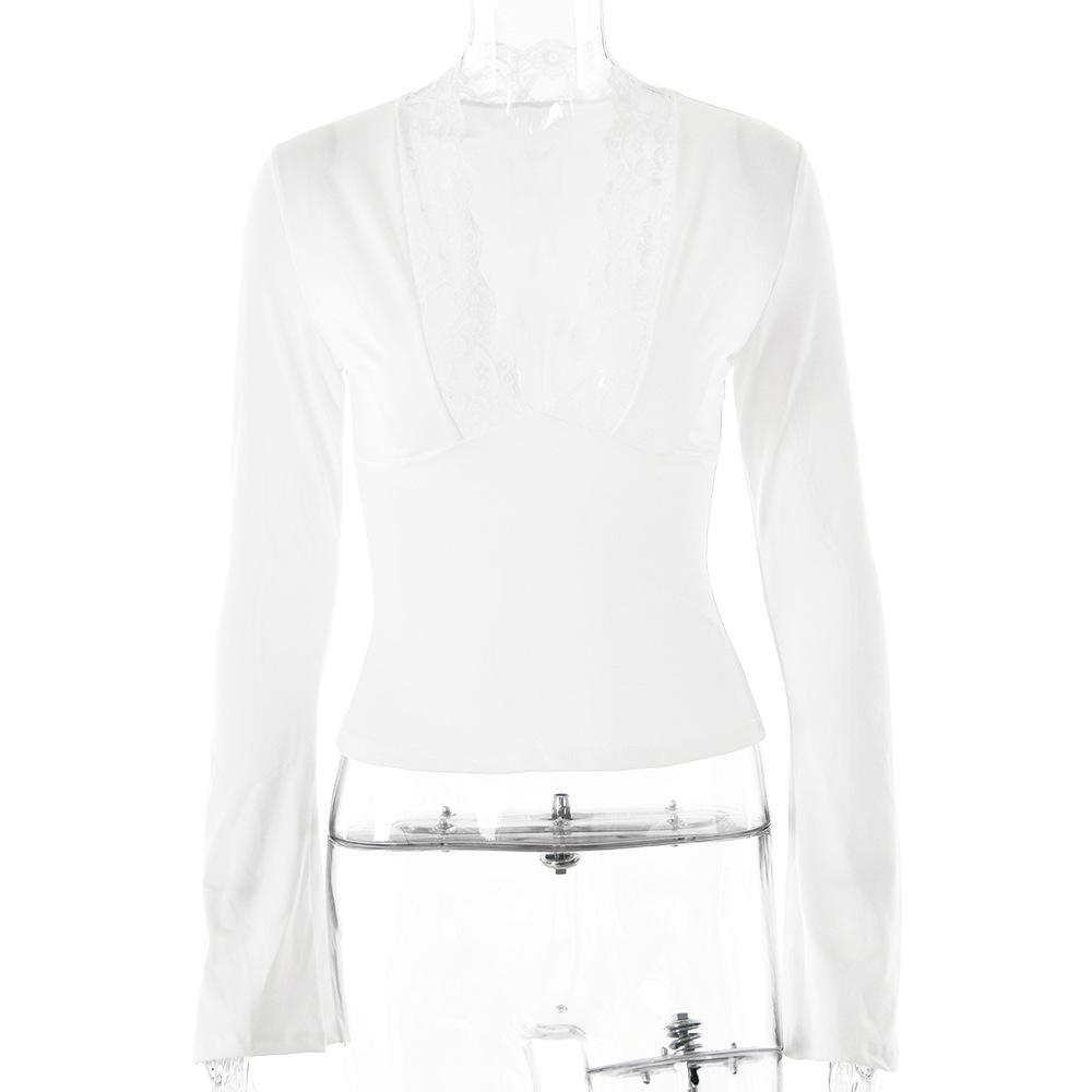 Sexy top s dlouhým rukávem, slim střihem, véčkovým výstřihem a krajkovým prošíváním