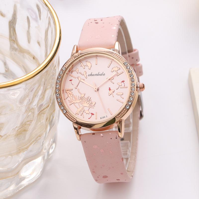 Small Wind Fresh Women'S Watch Korean Fashion Trend Belt Student Quartz Watch Women'S Watch