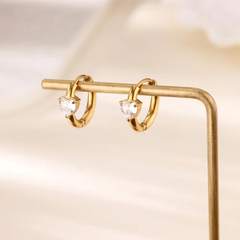 Niche Cold Wind Fashion Heart-shaped December Diamond Earrings Women's Personality Versatile K Golden Ear Jewelry