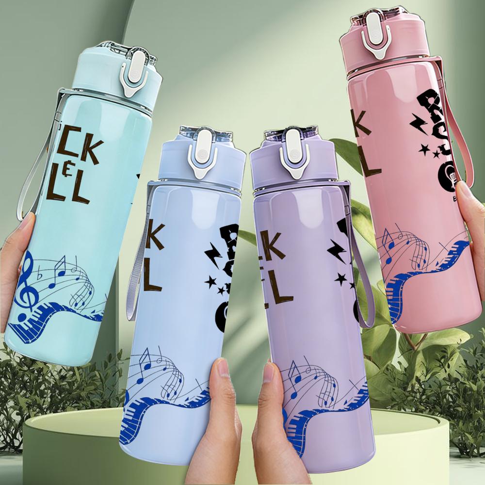 1PC Rock Rock Star Musical Note Text 750ml Color Plastic Water Bottle Leakproof Flip Straw Lid For Sports Office Home Use