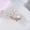 Crystal Wheat Ear Brooch, Grand Pearl Chest, Exquisite Anti-exposure Diamond-encrusted Clothing Pin