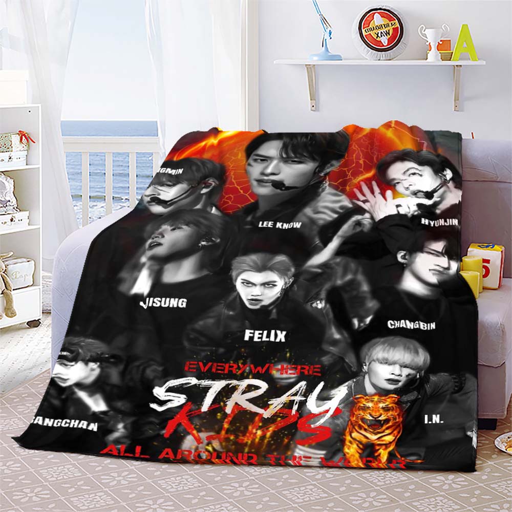 Stray Kids Blanket Soft Sofa Cover Kpop Singer Throw Blanket Flannel Blanket Lightweight Warm Bed Blankets for Bedroom Couch