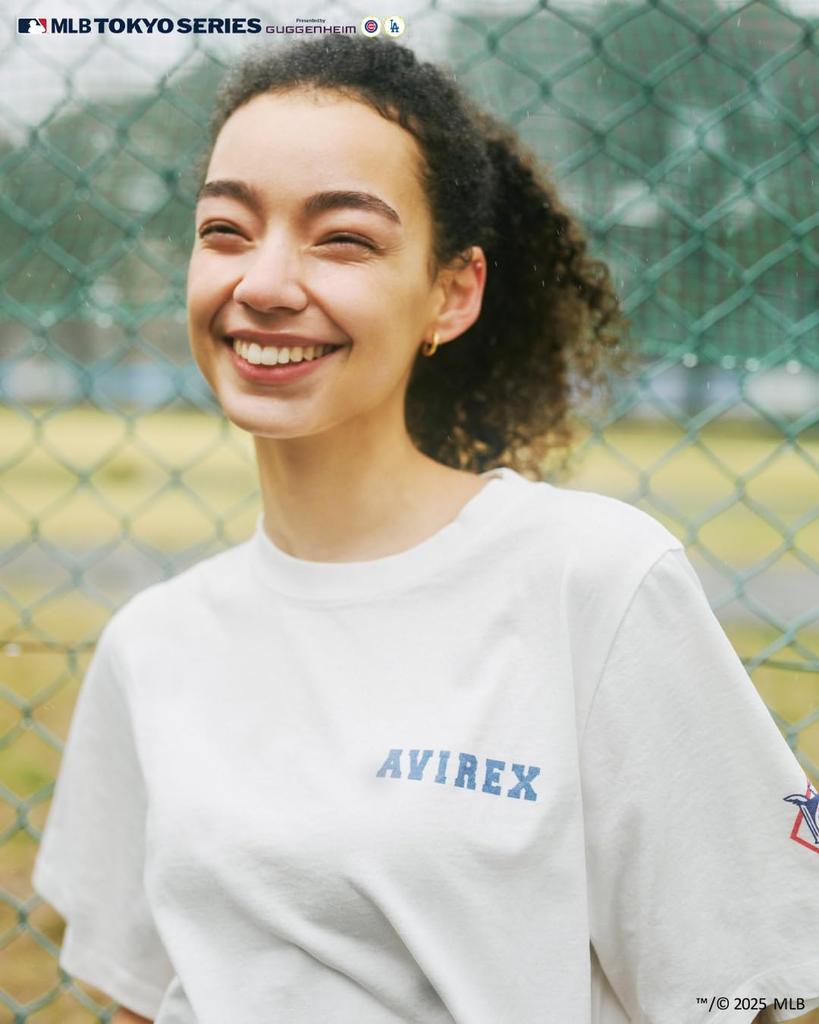 Avirex MLB TOKYO SERIES DODGERS T-SHIRT, Women's Short Sleeve T-Shirt, Off-White, Size F 033, 783-5135624