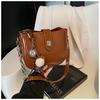 Ielgy Retro Large-Capacity Autumn Winter All-Match One-Shoulder Underarm Messenger Bag