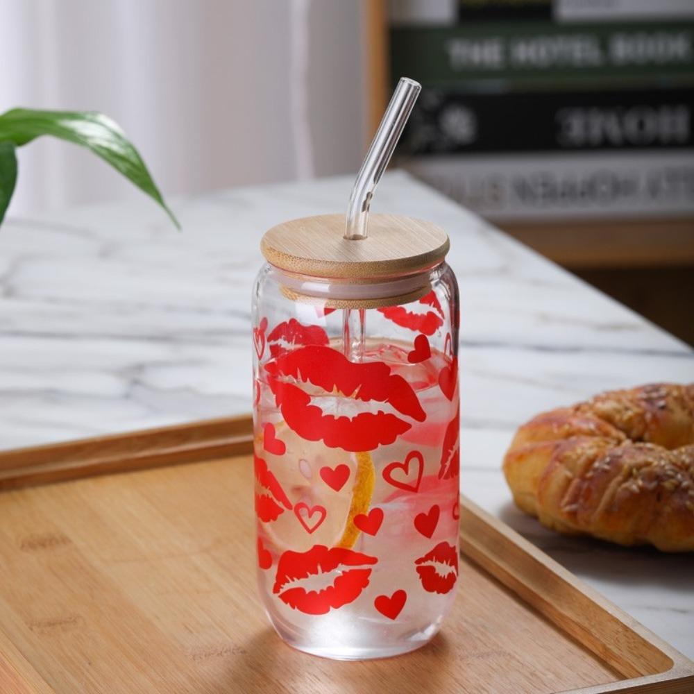 Kawaii Strawberry Plastic Cup With Lid And Straw Drinking Cup Iced Hot Coffee Glasses Cute Tumbler Cup for Kitchenware Juice Cup