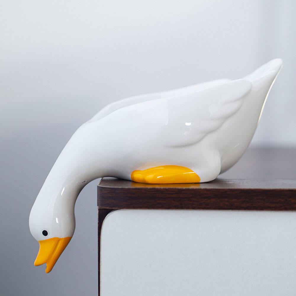 Duck Shape Soap Box Creative Ceramic Drain Soap Dish Bathroom Soap Storage Holder Household Shower Container Sponges Drainer Dry