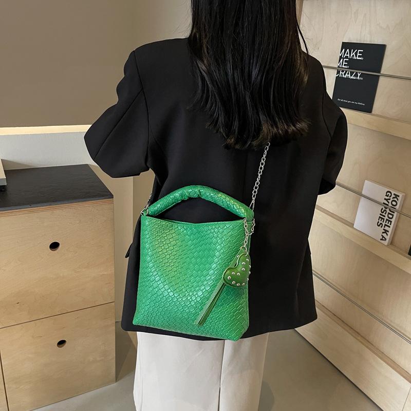 2025 New Plaid Handbag Large Capacity Shoulder Tote Armpit Bag Casual Simple Texture Bucket Bag