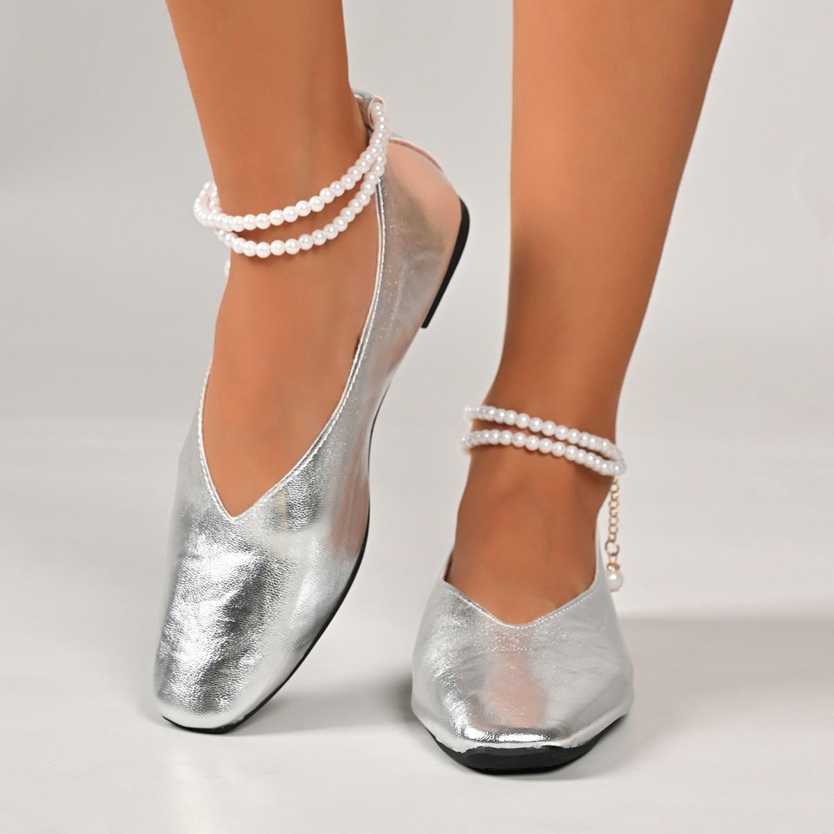 

Spring and Autumn new flat-bottomed large-size lazy single shoes pearl comfortable one-pedal casual single shoes women 42 срібний