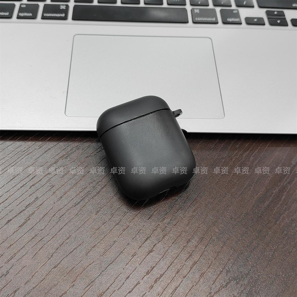 Applicable To Apple AirPods 1 Bluetooth Headset Case 1st Generation Ear Matte Black Pink and Blue Silicone Soft Case Color Material