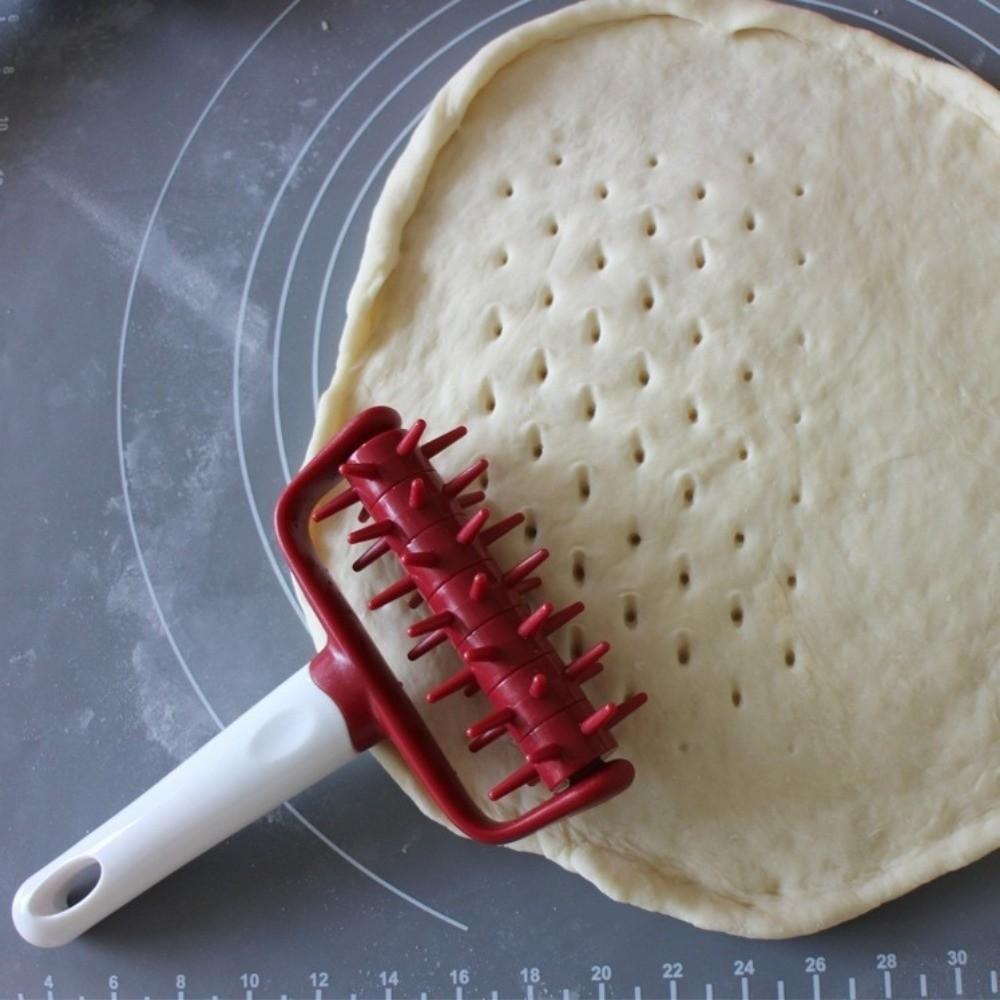 Kitchen Gadgets Plastic Pizza Roller Pin Handle Hangable Rolling Pin DIY Dough Roller Pie Making Tool Cookies Preparation