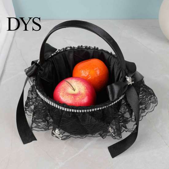 Kinder Süßigkeiten-Sammelkorb Schwarzer Blumenmädchenkorb mit Griff und Satinband, Gotischer Spitzen-Skelett-Kleinteile-Aufbewahrungsbehälter Halloween-Snack