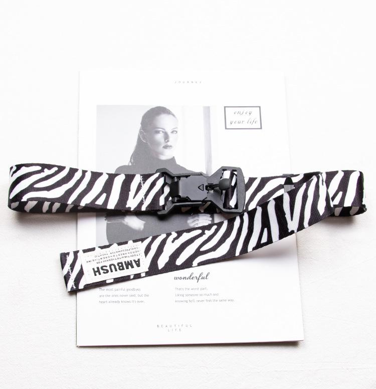 Cashew Blossom Magnetic Buckle Canvas Belt - Trendy Printed Leather Accent for Men & Women 120 cm