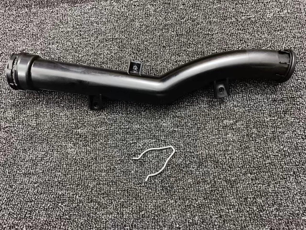 

Утолщенный патрубок термостата охлаждающей жидкости для BMW MINI (11537589713)