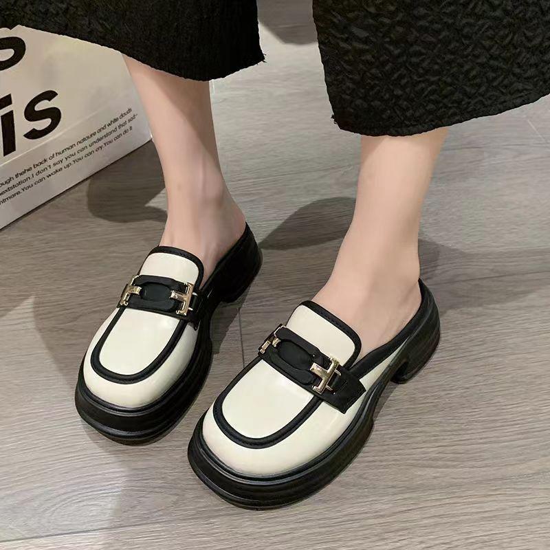 Damskor Mules Tofflor Svarta Skor för Kvinnor Höga Tofflor Läder Eleganta och Moderiktiga Chic Ny Kollektion Vattentäta Sandaler