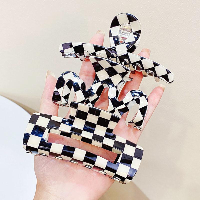 Women Elegant Checkerboard Acrylic Hair Claw Temperament Geometric Headband Hair Clips Hairpins Fahion Hair Accessories Gift