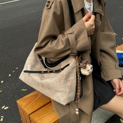 2025 Retro Matte Damen Große Kapazität Koreanische Umhängetasche - Herbst/Winter Pendelmode