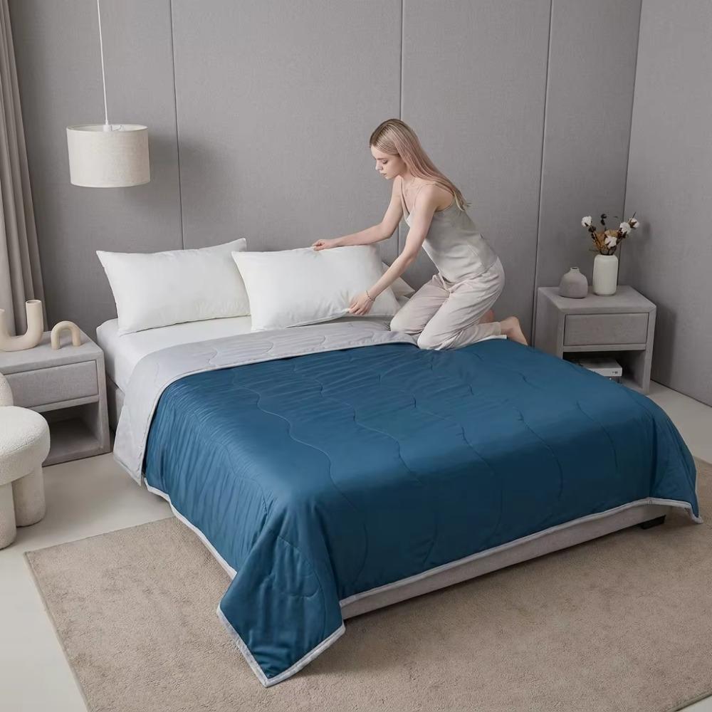 Solid Color Summer Ice Silk Quilted Quilt Thin Breathable Cooling Blanket Throw Blanket Dormitory