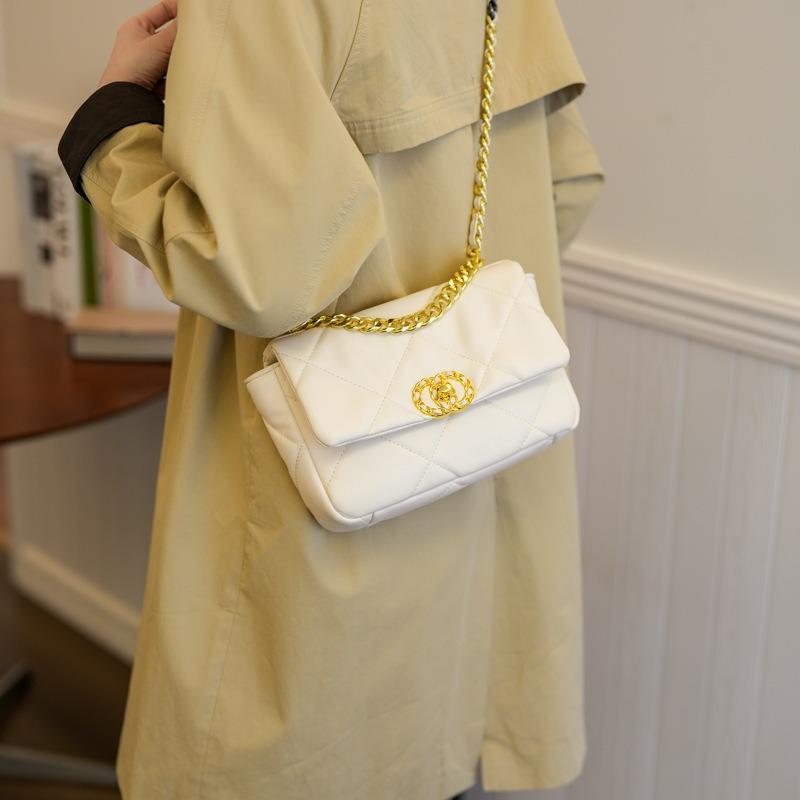 Rhombus Embroidery Thread Small Bag Women's New Fashion Versatile Chain Messenger Bag Exquisite Mini Square Bag