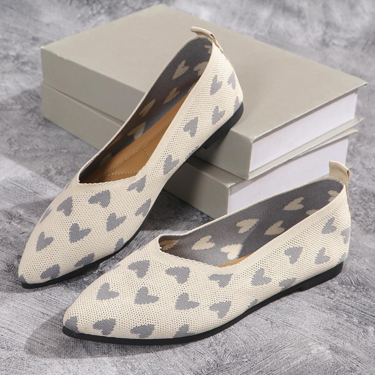 

Модные женские эластичные трикотажные разноцветные дышащие удобные рабочие туфли короткие без застежек модные женские туфли на плоской подошве легкие мокасины для вождения 41 бежевый