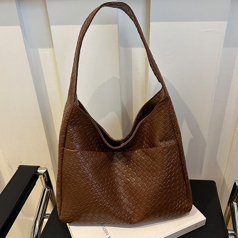 Popular Bags for Women Commuting Tote Bags Niche Design Retro Versatile Underarm Bag Fashionable Shoulder Bag