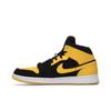 Air Jordan 1 Retro Mid 'New Love' 2017 (Unisex) Scarpe da Basket Vintage Nere / Varsity Maize-Bianche 554724 035