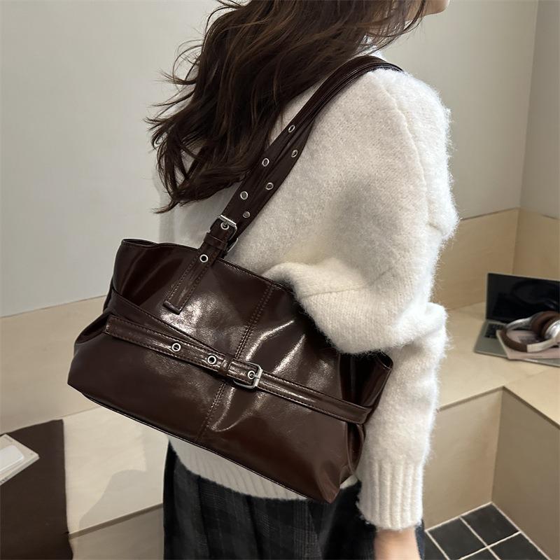 Retro Large Capacity Underarm Shoulder Tote Bag For Women Daily Commute