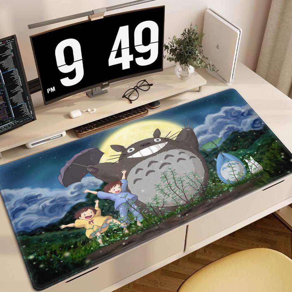 Anime Kawaii Tischmatte Mauspads Büro HD-Druck TTotoros Große Schreibtischmatte Rutschfeste Tastaturmatten PC-Schrank Süßer Teppich Mauspads