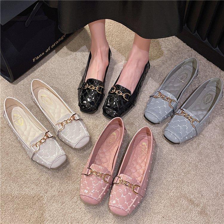 Größe eckiger Kopf Lackleder Einzelne Schuhe Damen 2024 Frühling und Sommer neu flachsohlige weichsohlige atmungsaktive Doudou-Schuhe modisch vielseitig la