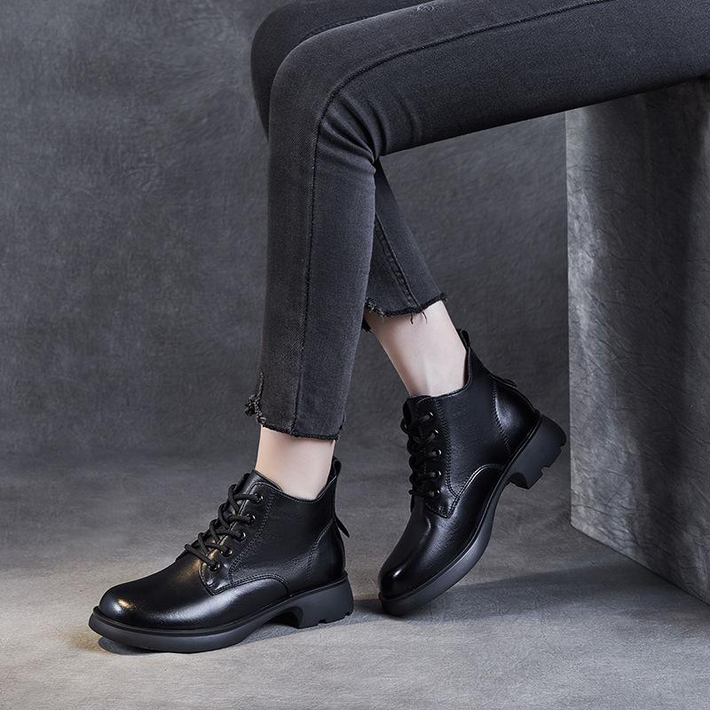 2025 autumn and winter new leather retro British Martin boots V-mouth lace-up ankle small short boots thin boots women's boots