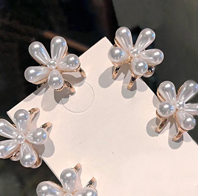 New Alloy Mini Butterfly Claw Clip for Women - Hair Claw Accessory