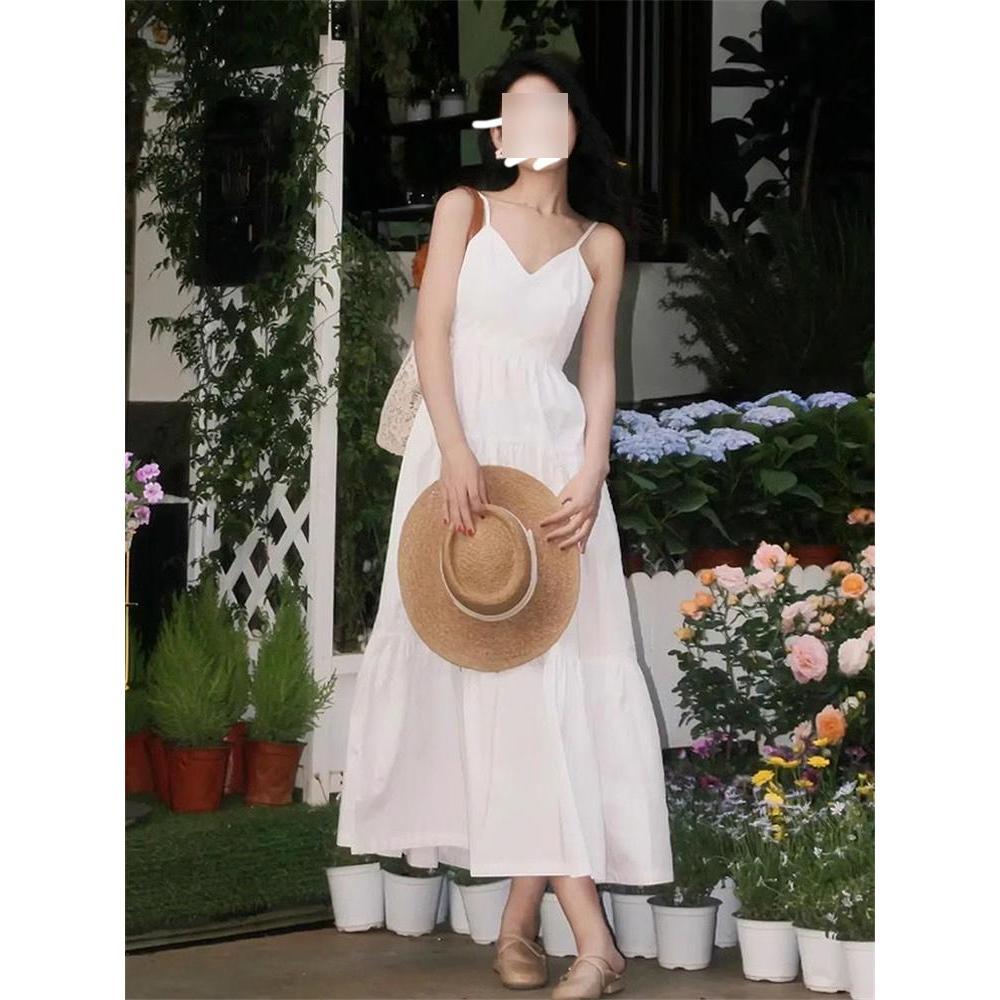 

Белое платье на бретелях с V-образным вырезом, женское летнее повседневное новое тонкое пляжное отпускное платье с акцентом на талии XL- (recommended 110-60kg)