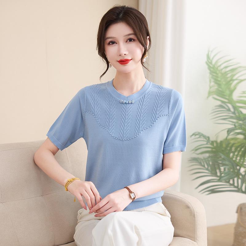 Mom's Summer Ice Silk Short-Sleeved T-shirt: Versatile Chinese Style Knitted Cardigan for Middle-Aged and Elderly Women