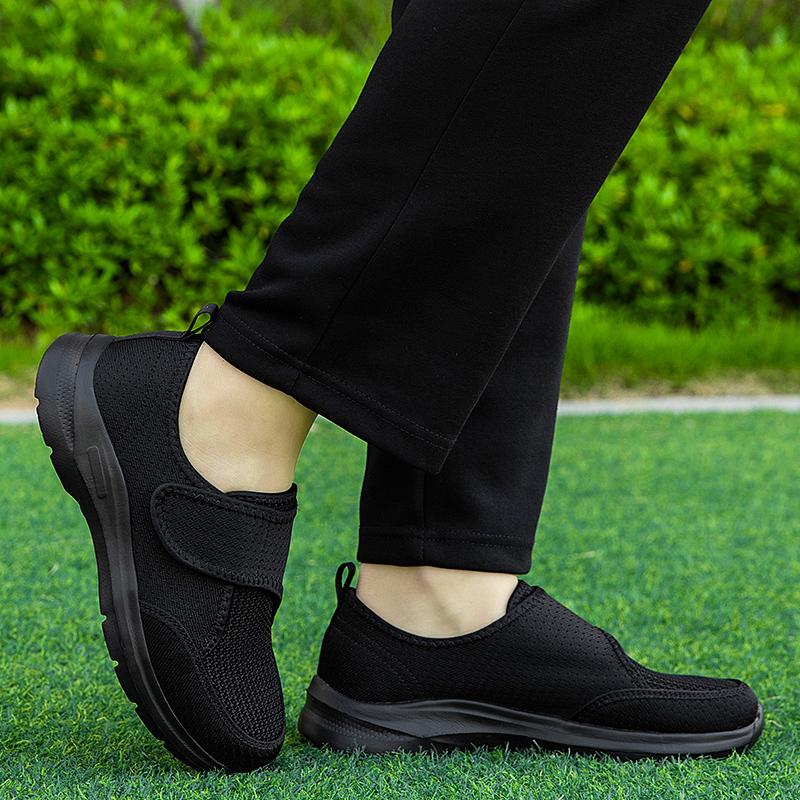 Unisex Mesh Slip On Walking Shoes Breathable Lightweight Casual Sneakers for Travel Fitness Daily Daily Wear Travel Walking