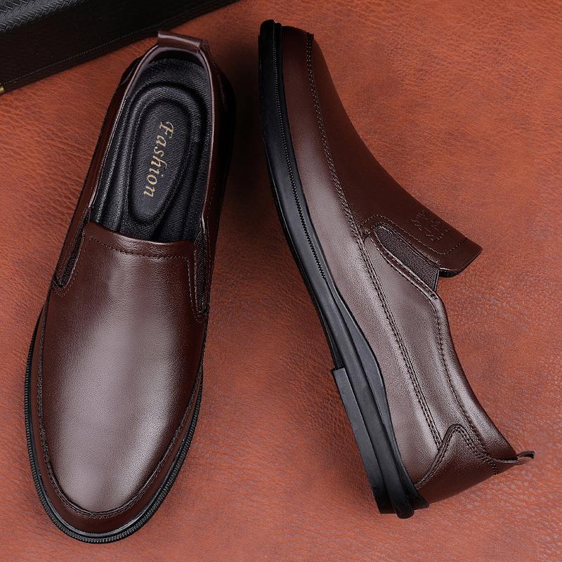 Fashion Genuine Leather Men Boat Shoes Breathable Mens Business Loafers Antiskid Casual Footwear Handmade Slip on Flats Simple Moccasins