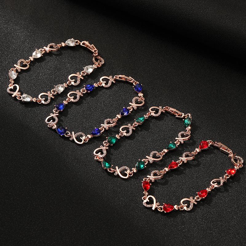 Love Fashion Hand Ornament Openwork Air Quality Flower Diamond Lady Bracelet Alloy Heart Bracelet Women